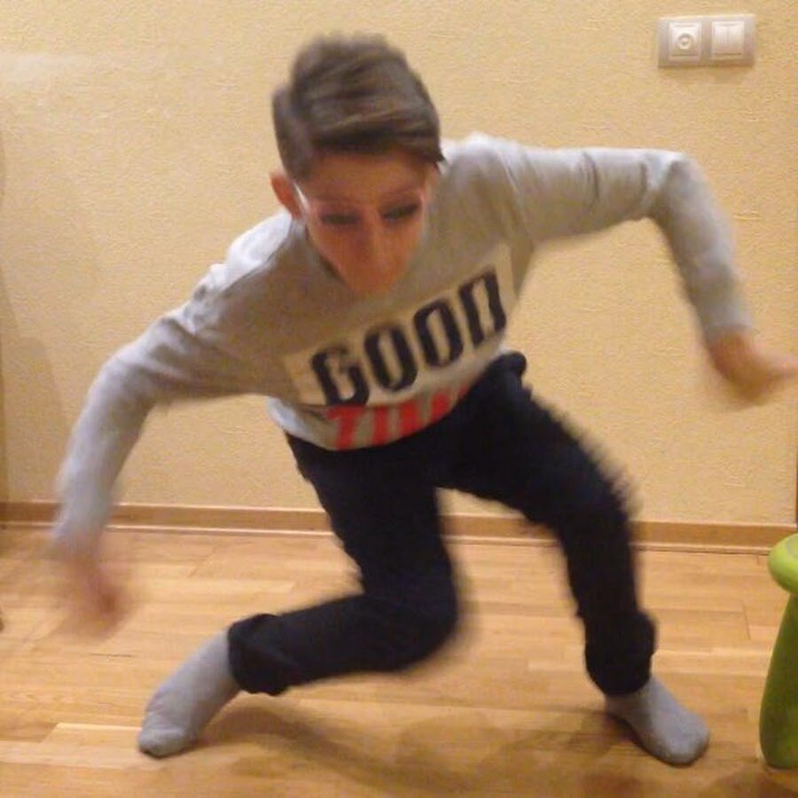 Модное направление самовыражения среди молодежи - "Флекс"