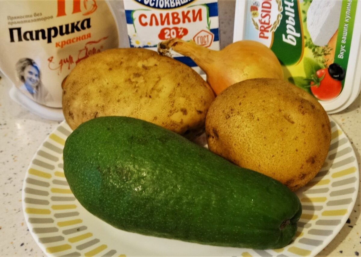 Картофельный суп с авокадо из Латинской Америки