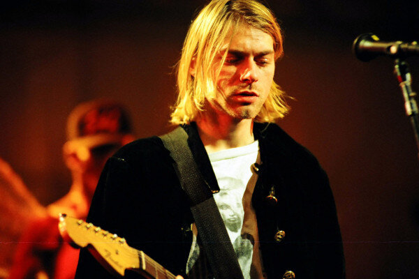 Курт Кобейн, американский певец, вокалист и гитарист рок-группы Nirvana