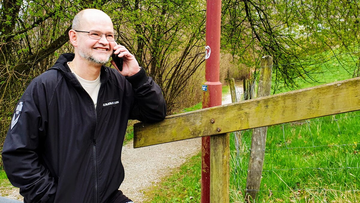 Блогер в Швейцарии Михаил Глюков