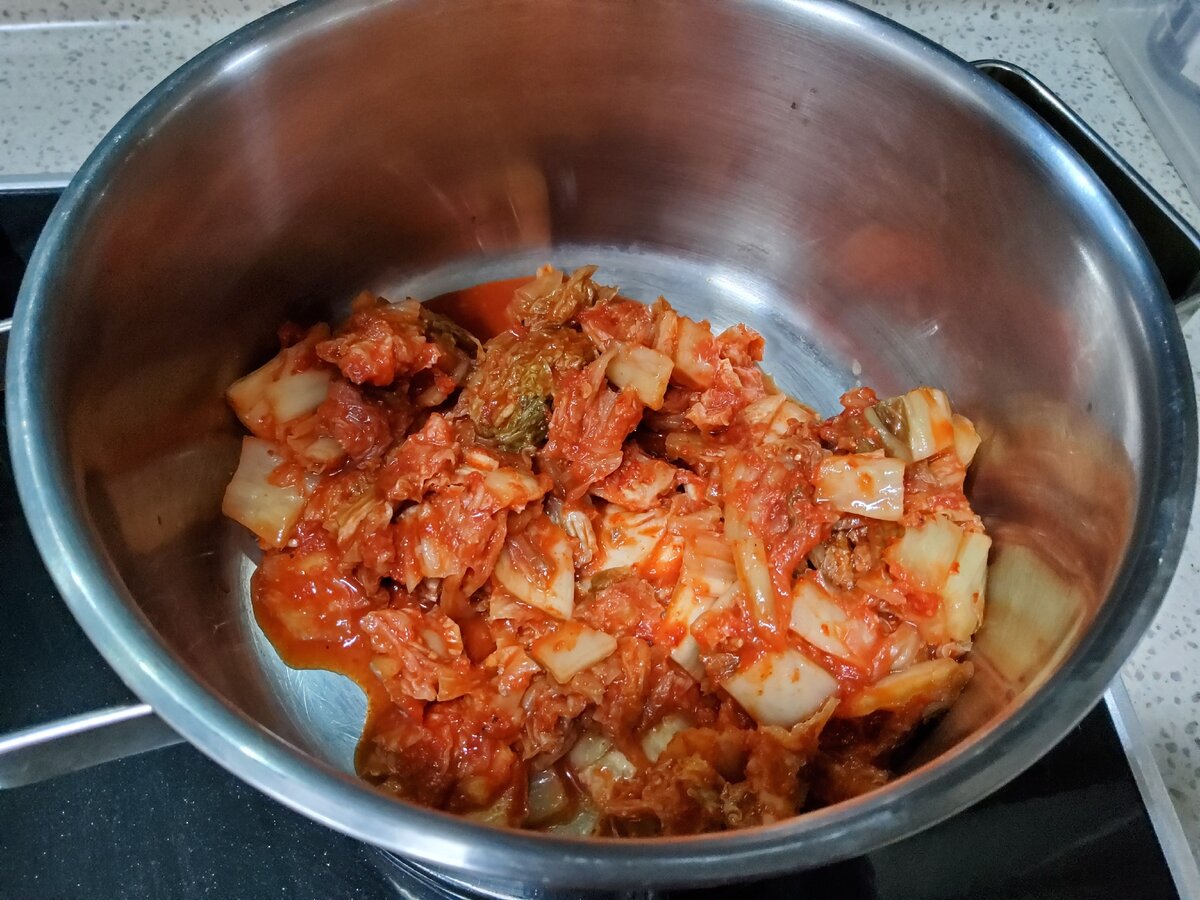 Кимчи чиге с тунцом ☆Корейский острый суп ☆ 참치김치찌개☆ | Немного здесь,  немного там | Дзен