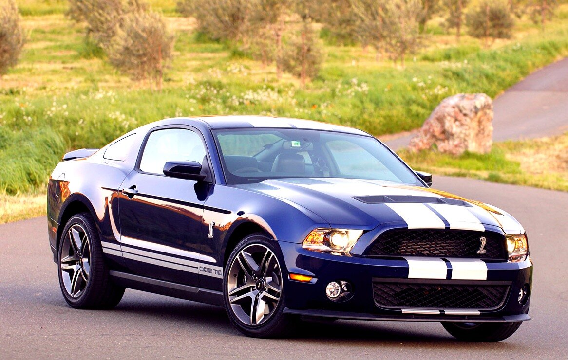 Ford mustang фото