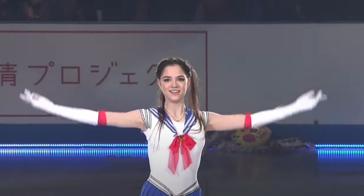 Евгения Медведева. Скриншот кадра видео с YouTube