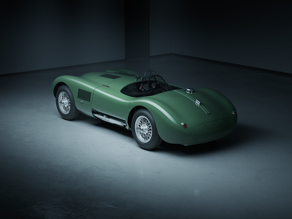 Легендарный Jaguar C-type выигрывал 24 часа Ле-Мана в 1951 и 1953 годах. 