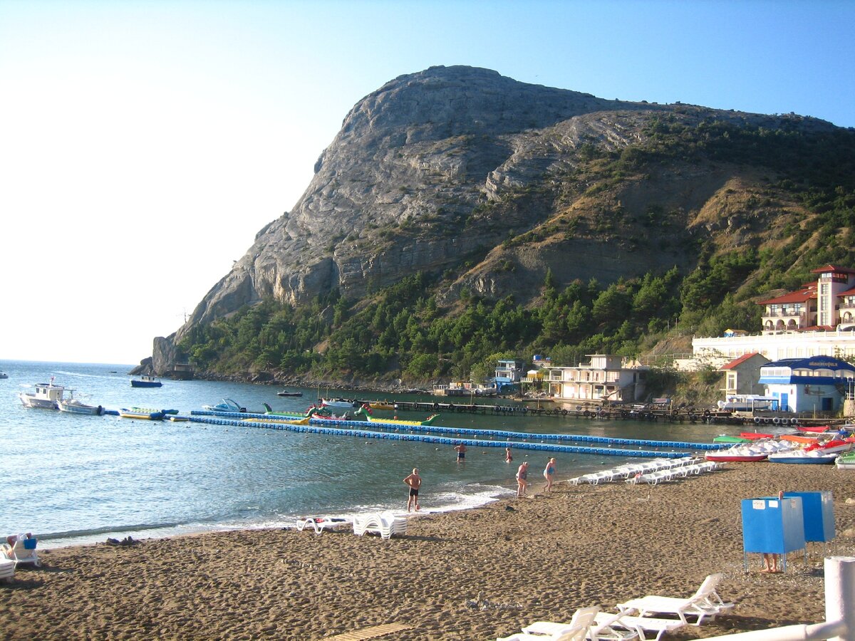 С одной стороны