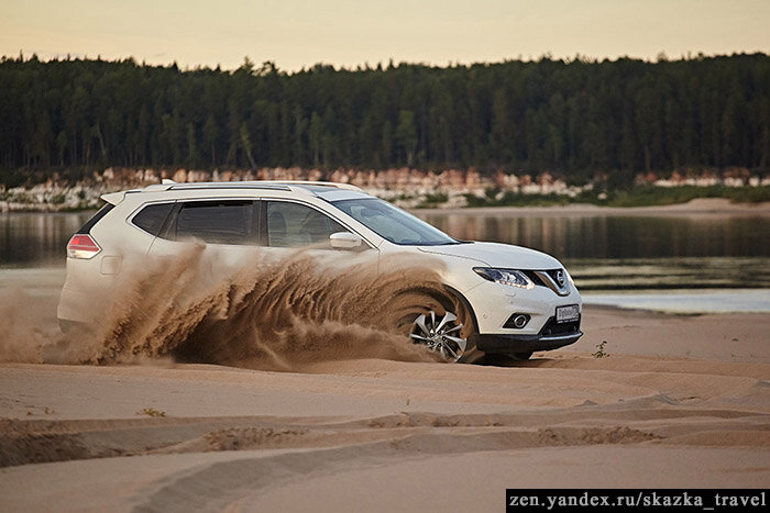 Едем по песку