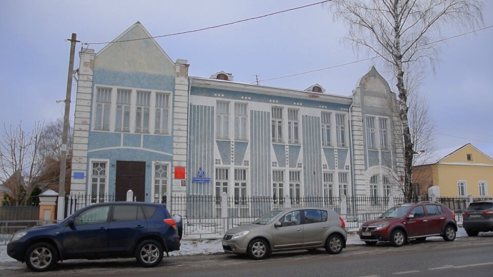 «Ключи Твери» рассказали об истории Романовской школы