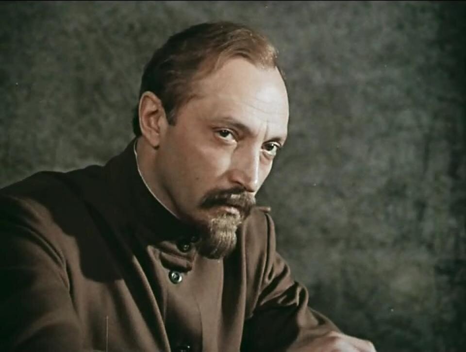 Феликс Дзержинский. Фото: кадр из х/ф Государственная граница. Фильм № 2 «Мирное лето 21-го года» (реж. Б. Степанов, 1980)