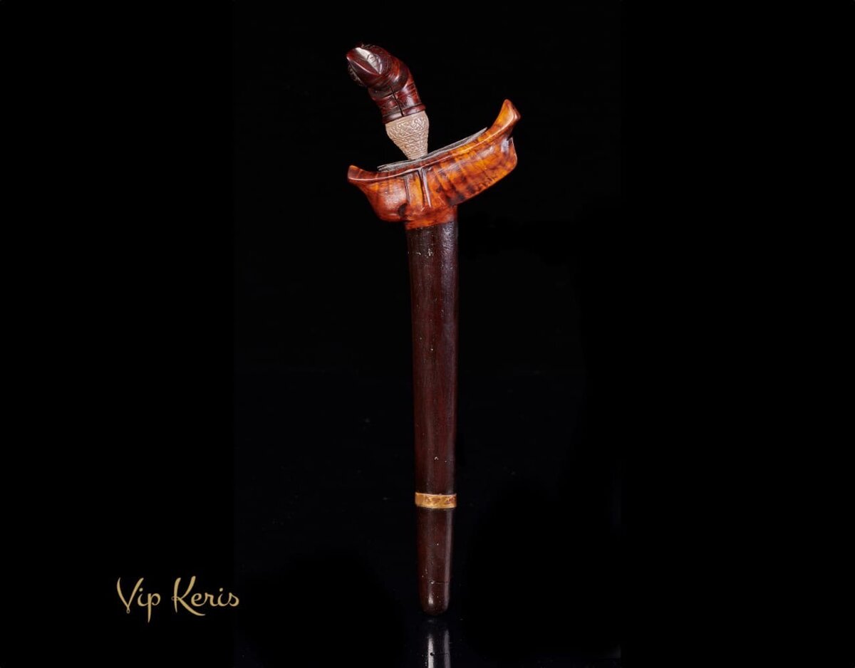 Ножны кинжала Криса