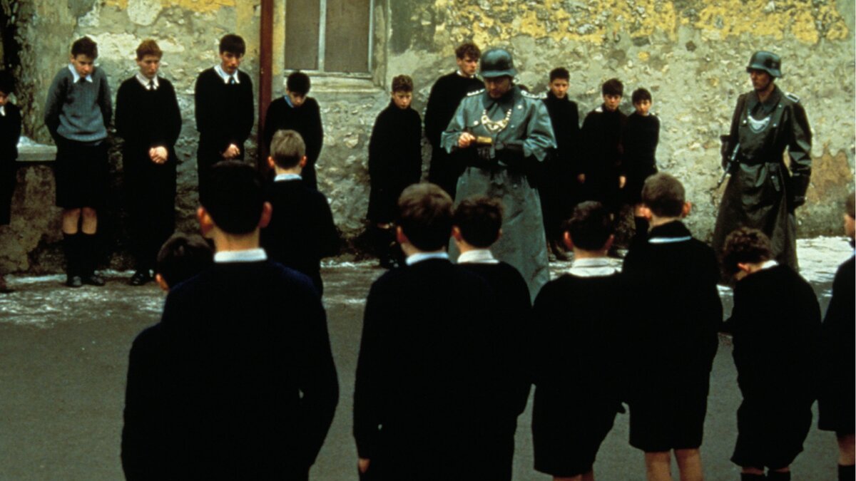 Кадр из фильма «До свидания, дети»