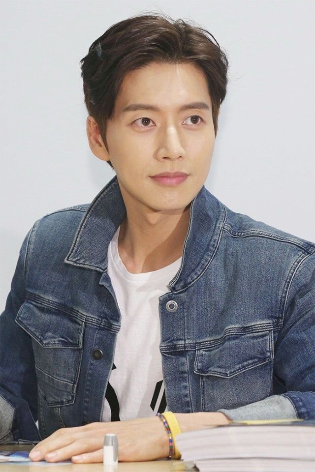 пак хэ чжин 2021. пак хэ джин 2020. пак хэ чжин. х й э. актер пак хэ чжин.