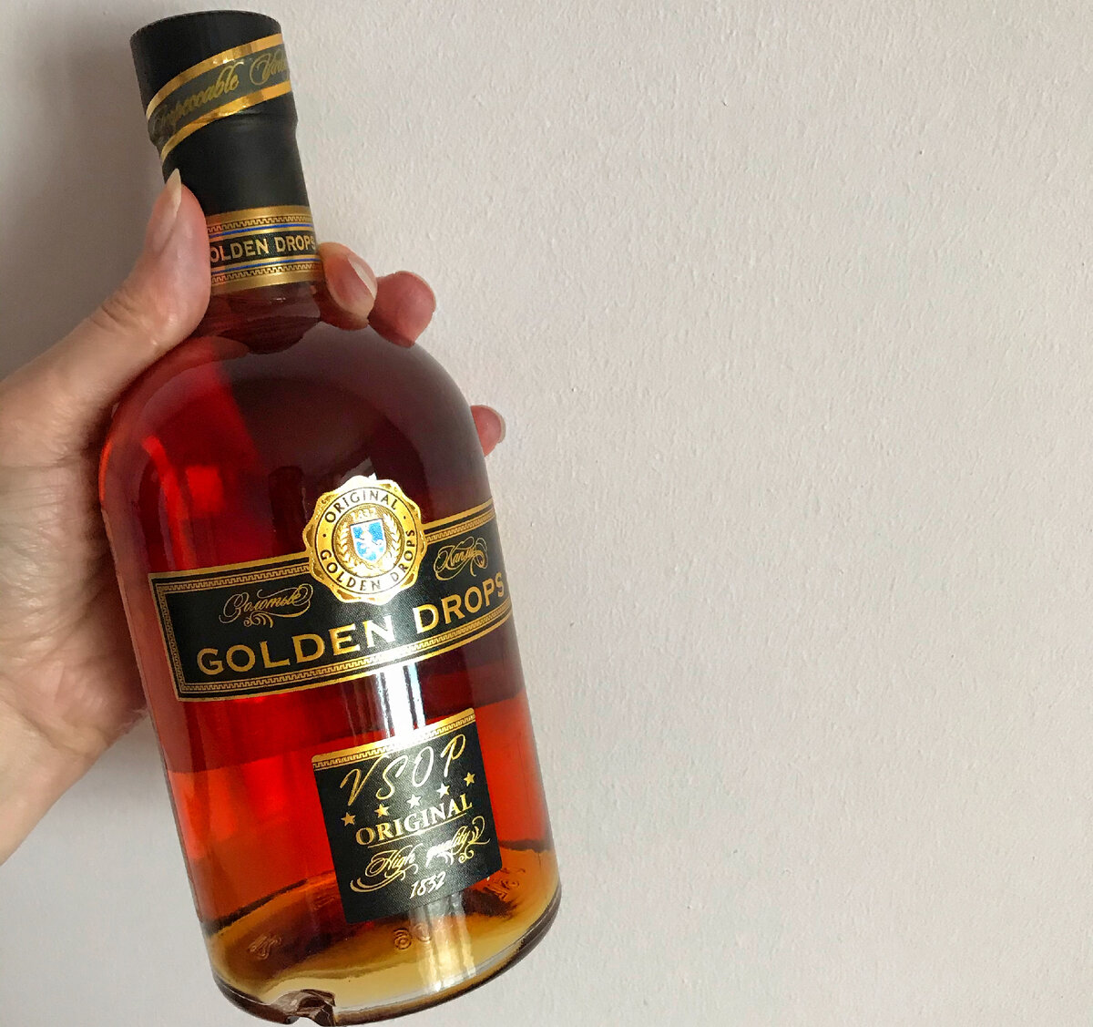 Коньяк Golden Drops