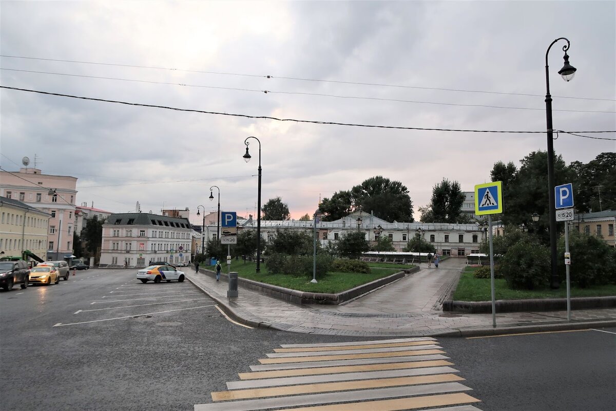 Хитровская площадь сейчас