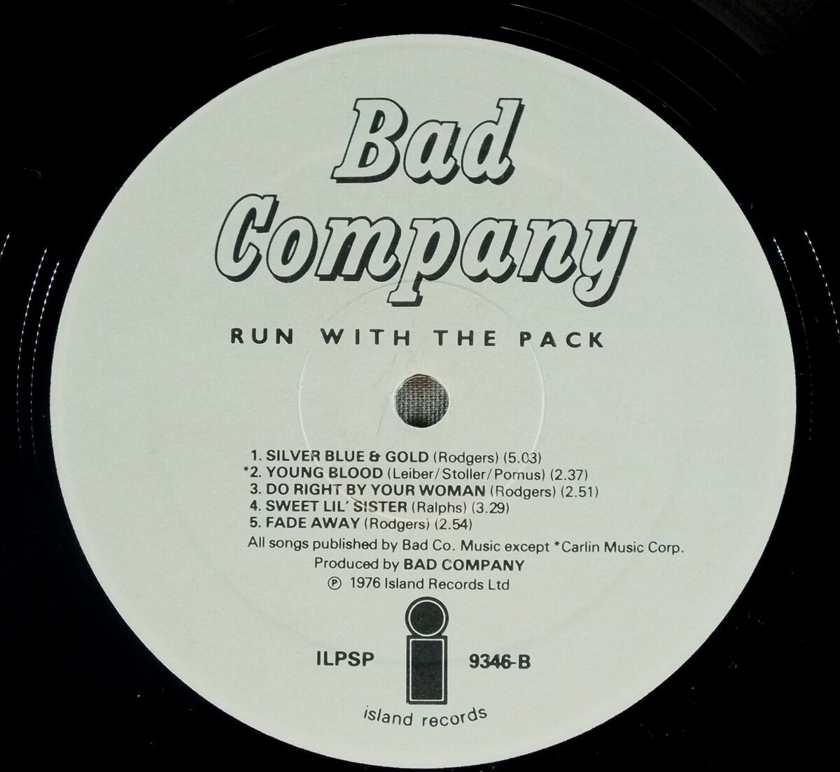 "Яблочко" одной из многочисленных пластинок, выпущенных с этим альбомом. Изображение взято из открытых источников.