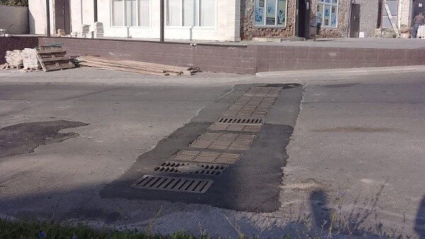     В Ставрополе провели работы по ремонту поврежденной ливневой канализации на улице Матросова, сообщили в мэрии.