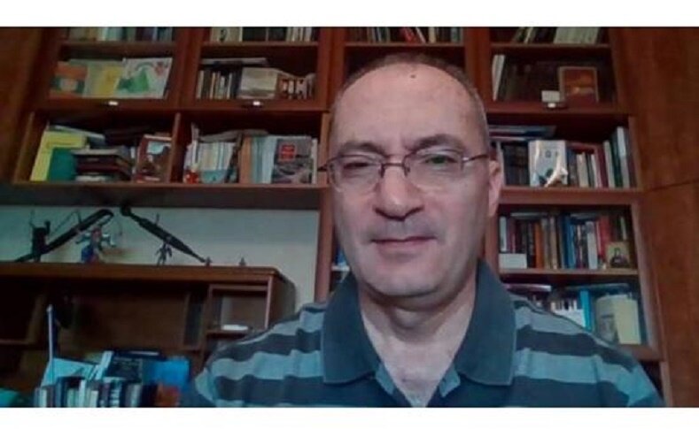 Доктор политических наук, военный историк Армен Айвазян