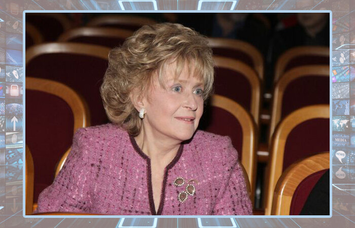 Регина Дубовицкая.