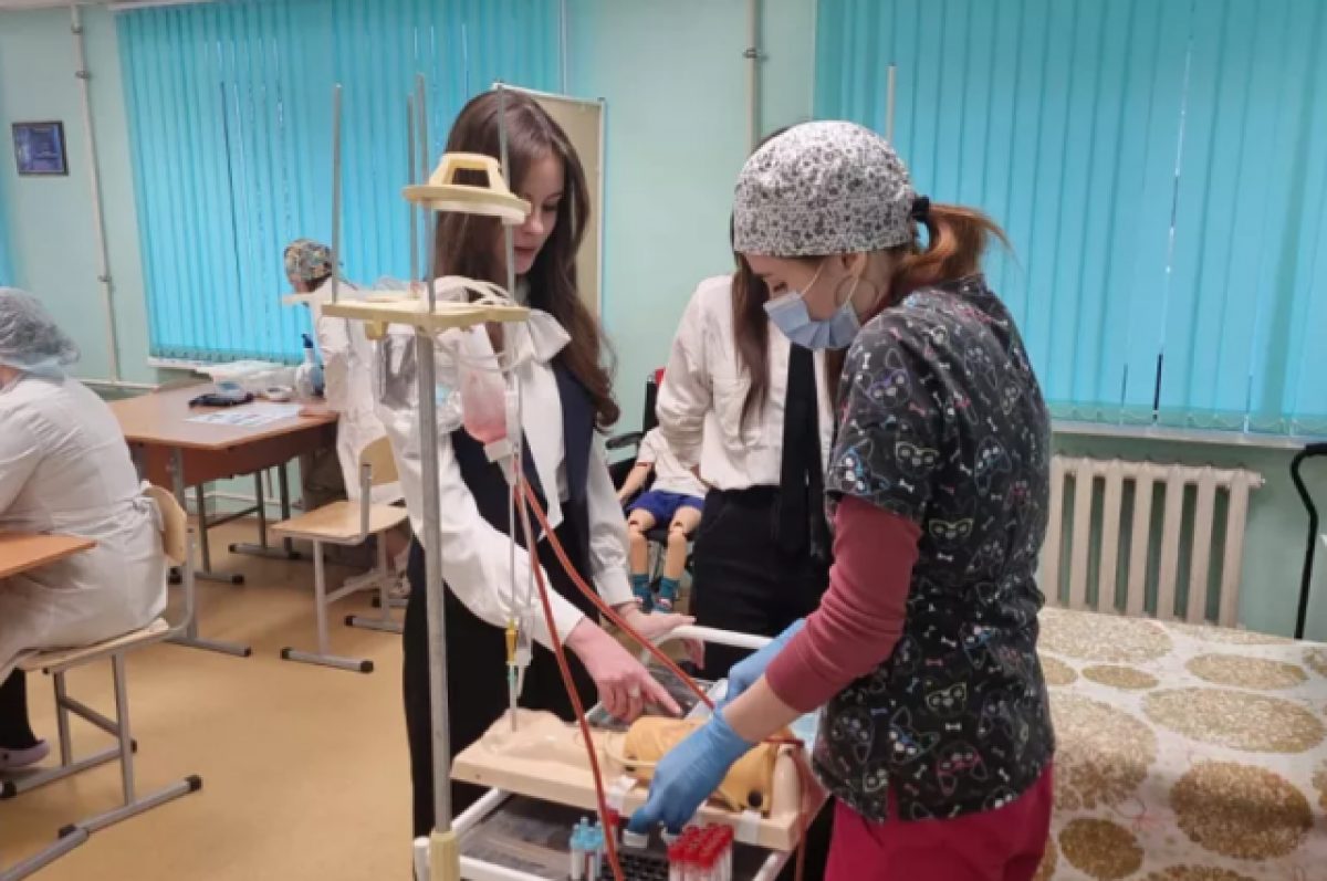 тульский медицинский колледж официальный сайт. томк тула образование. эмблема мед колледжа тула. томк тула образование. томк тула мед колледж.