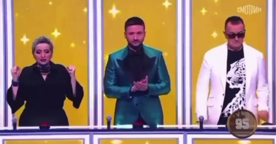     Жюри под впечатлением. Фото: скриншот видео из соцсетей проекта "НУ-КА, ВСЕ ВМЕСТЕ! (All Together Now)"