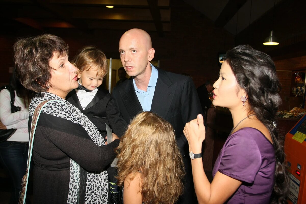 Андрей Кобзон с супругой Анастасией