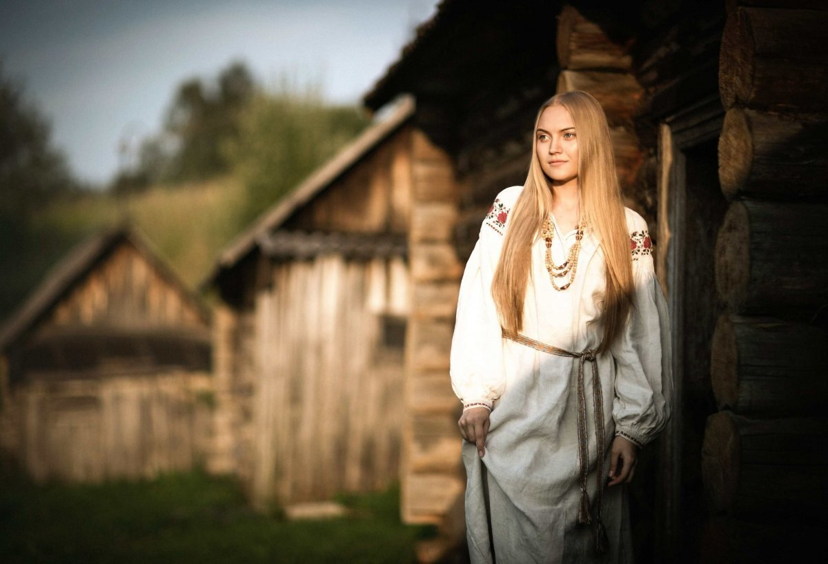 Светлые волосы, голубые глаза и правильные черты лица это признаки не только Русов, но и скандинавов. Фото из интернета 