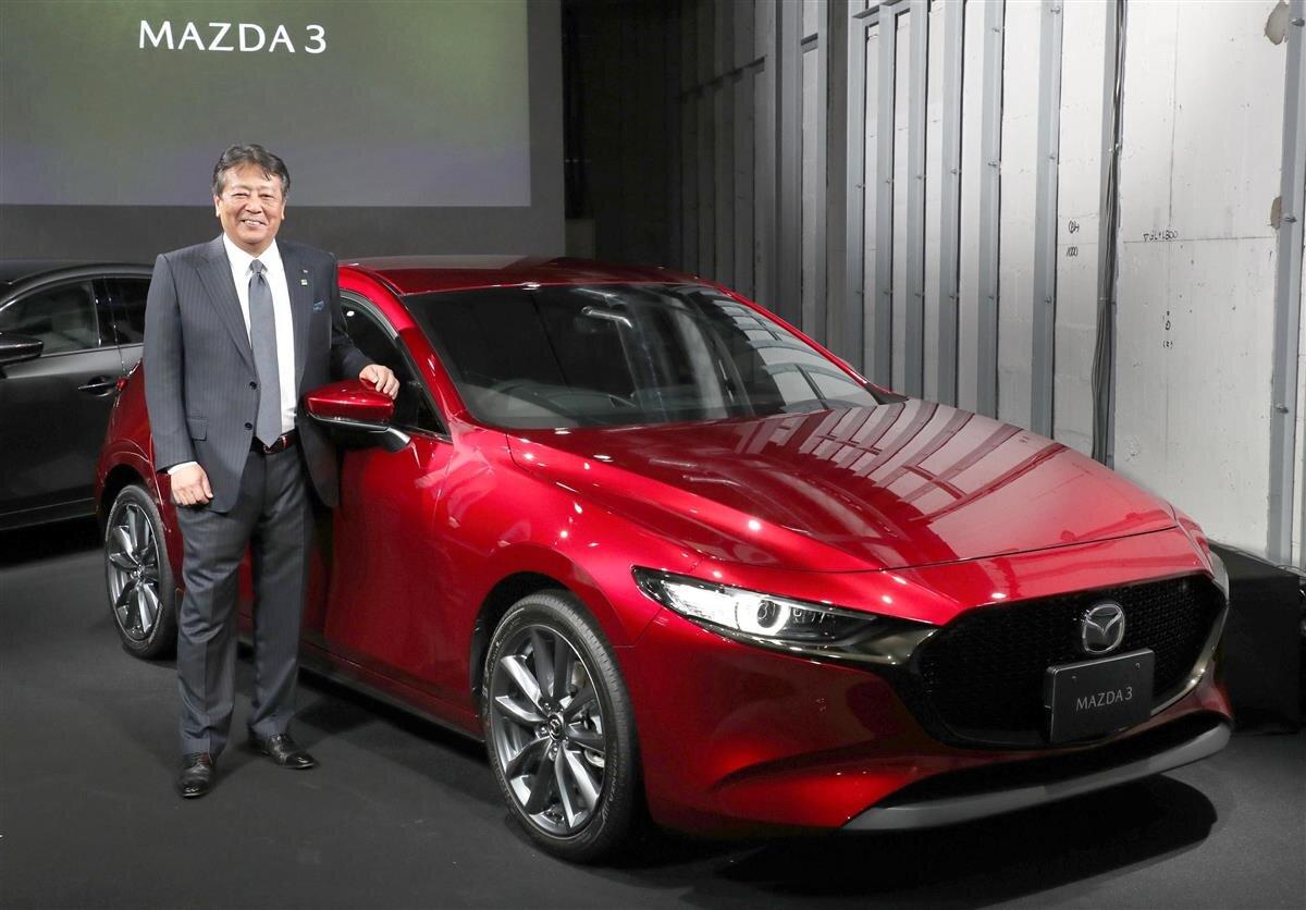 Акира Марумото анонсирует новую модель Mazda «Mazda 3» = Синагава Уорд, Токио (май 2019 г.) (Фото Хидео Ииды)