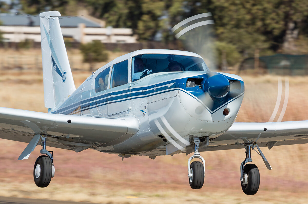 Piper PA-24 Comanche