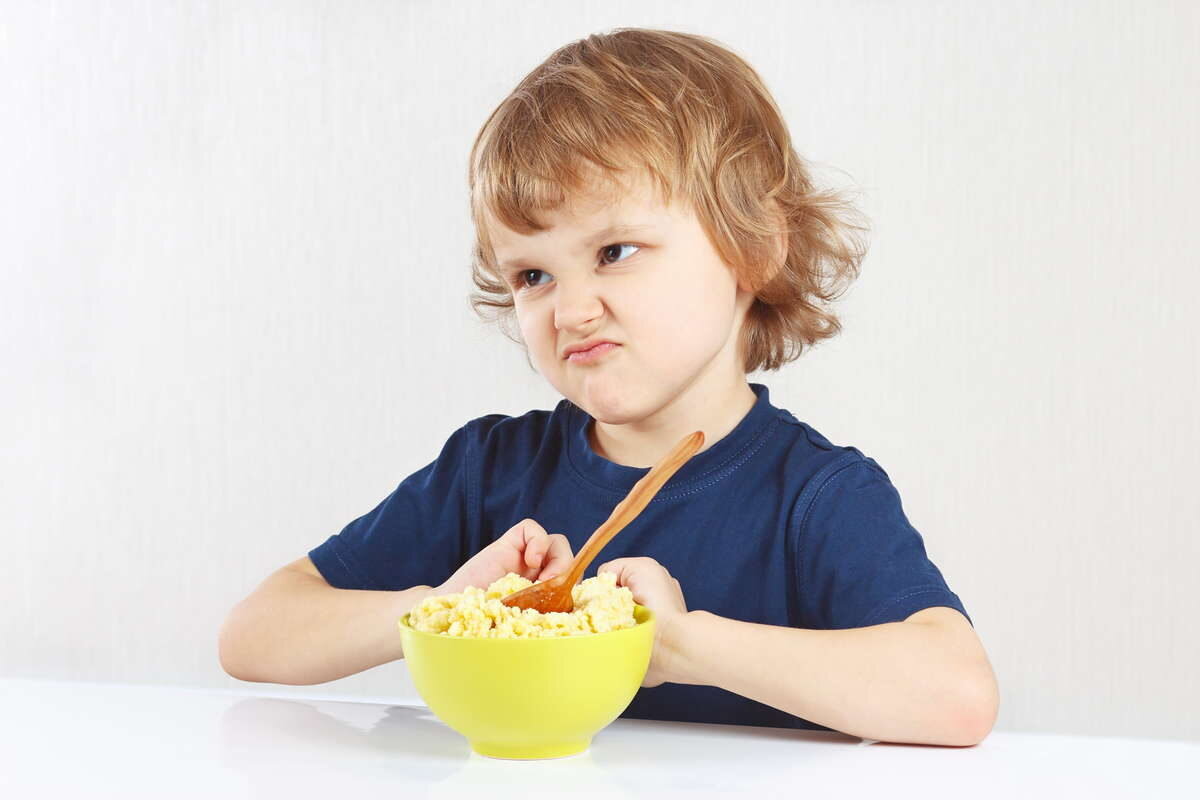 Ребенок не ест кашу: небанальные лайфхаки для мам. Личный опыт