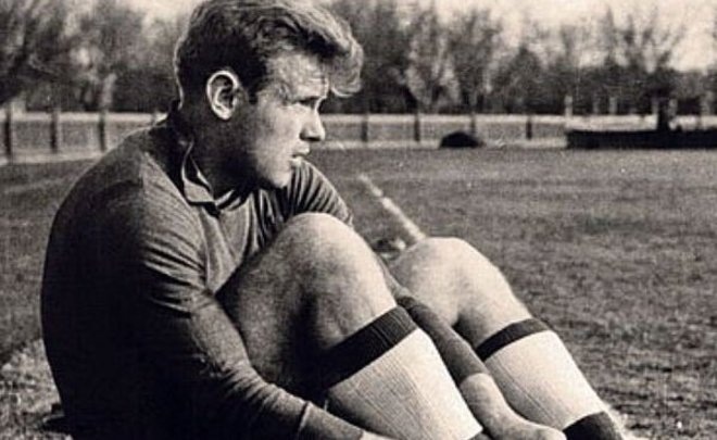 Эдуард Стрельцов