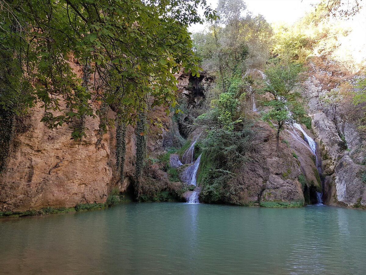 Водопад Кая Бунар впечатляет даже в засушливое сентябрьское время😍