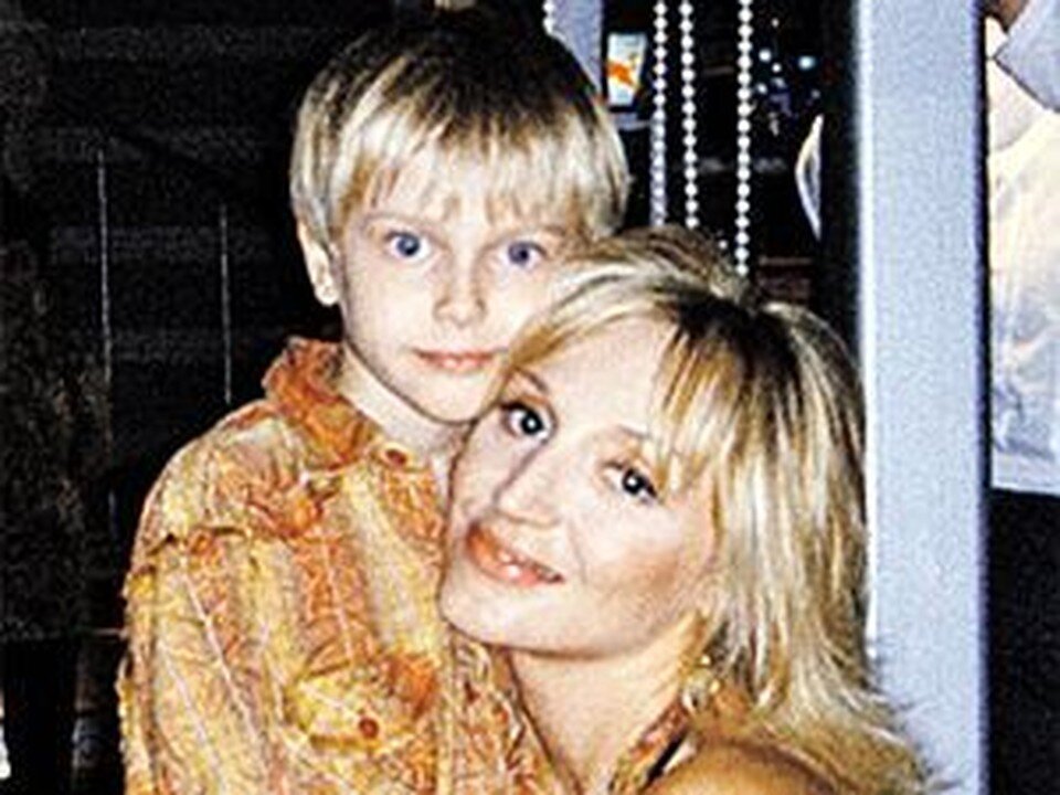 kp.ru (Дени с Кристиной Орбакайте)