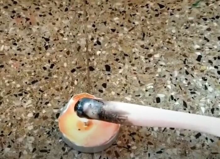 Доступный трюк, как заделать трещину в пластиковом ведре, чтобы не ...