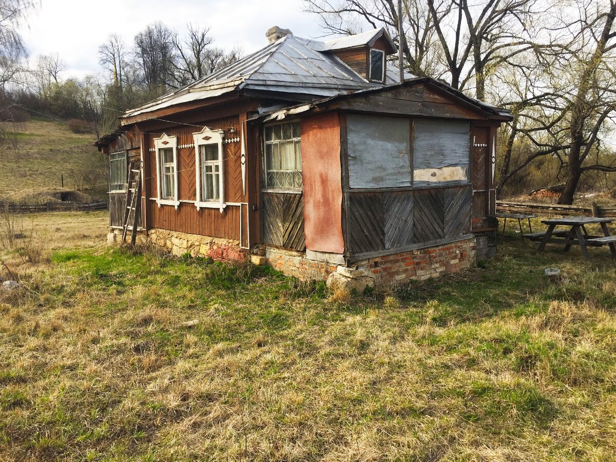 старый деревенский дом