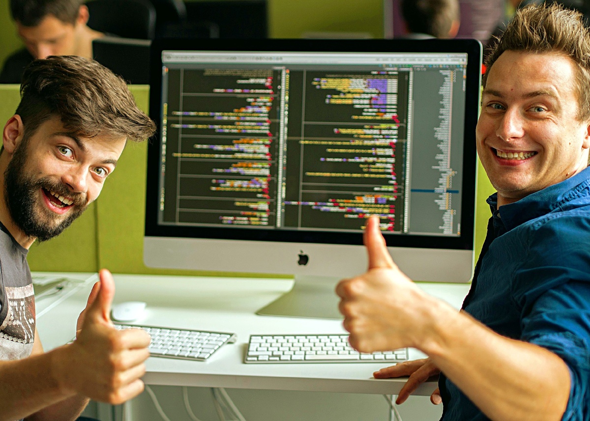 Счастливые разработчики