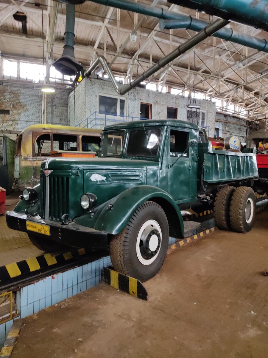 МАЗ-205 из коллекции "Мосгортранса"