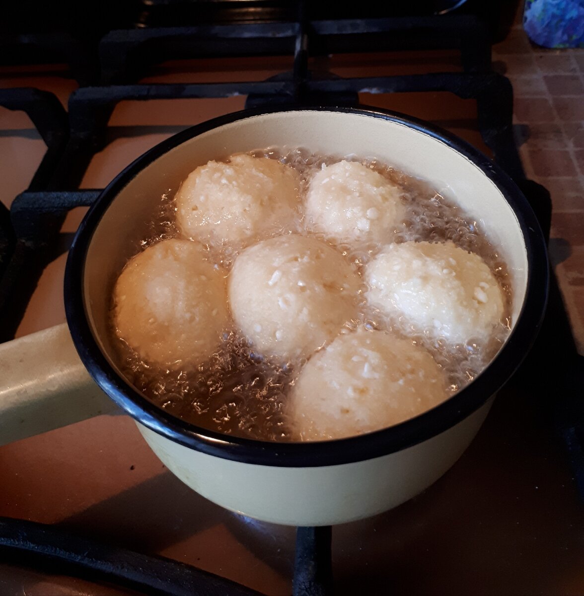 Приготовив один раз, вы будете готовить их постоянно! Творожные пончики.  👩‍🍳 | Михайловна | Дзен