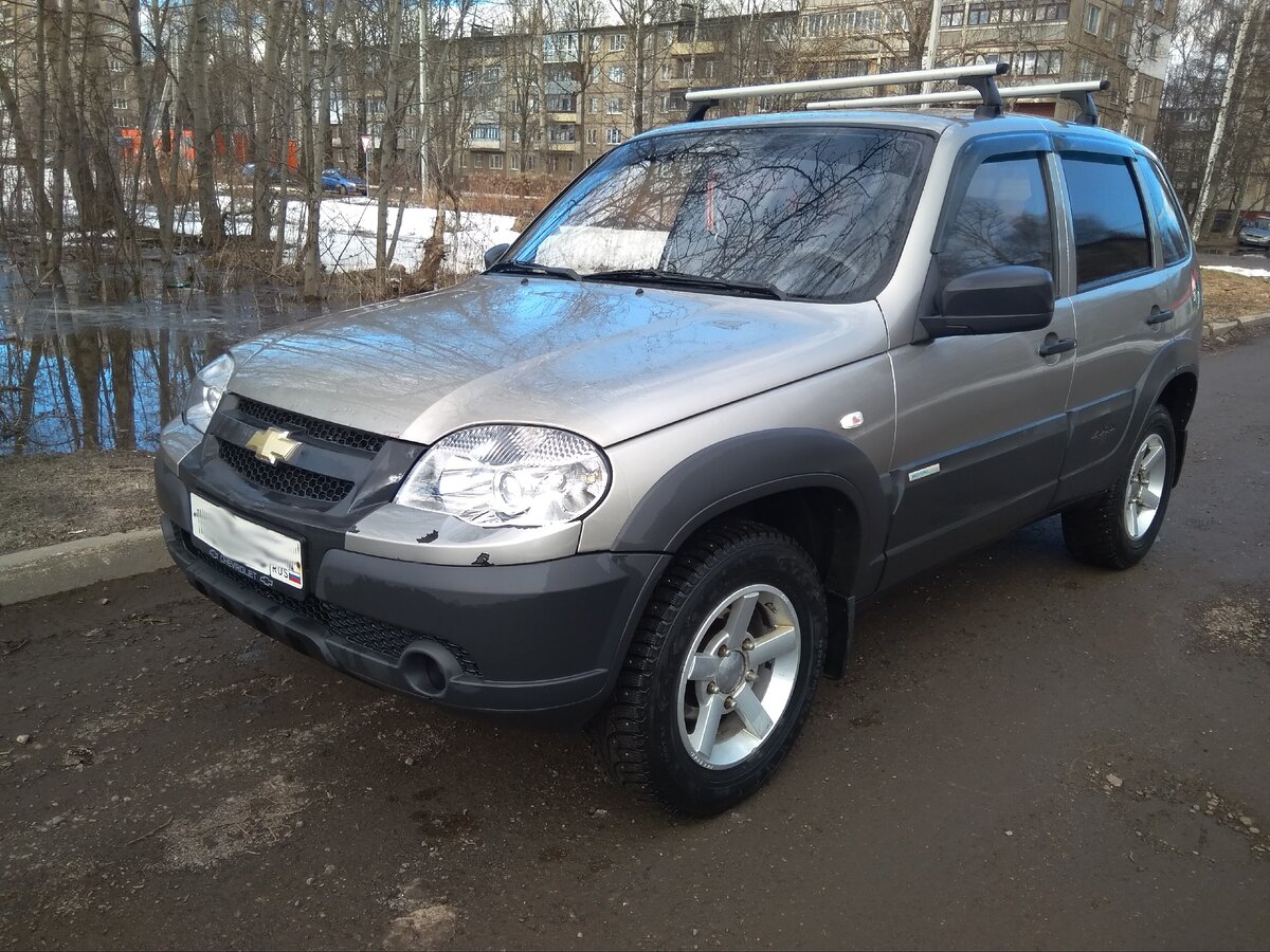 Chevrolet Niva Special Edition 2017 бронза