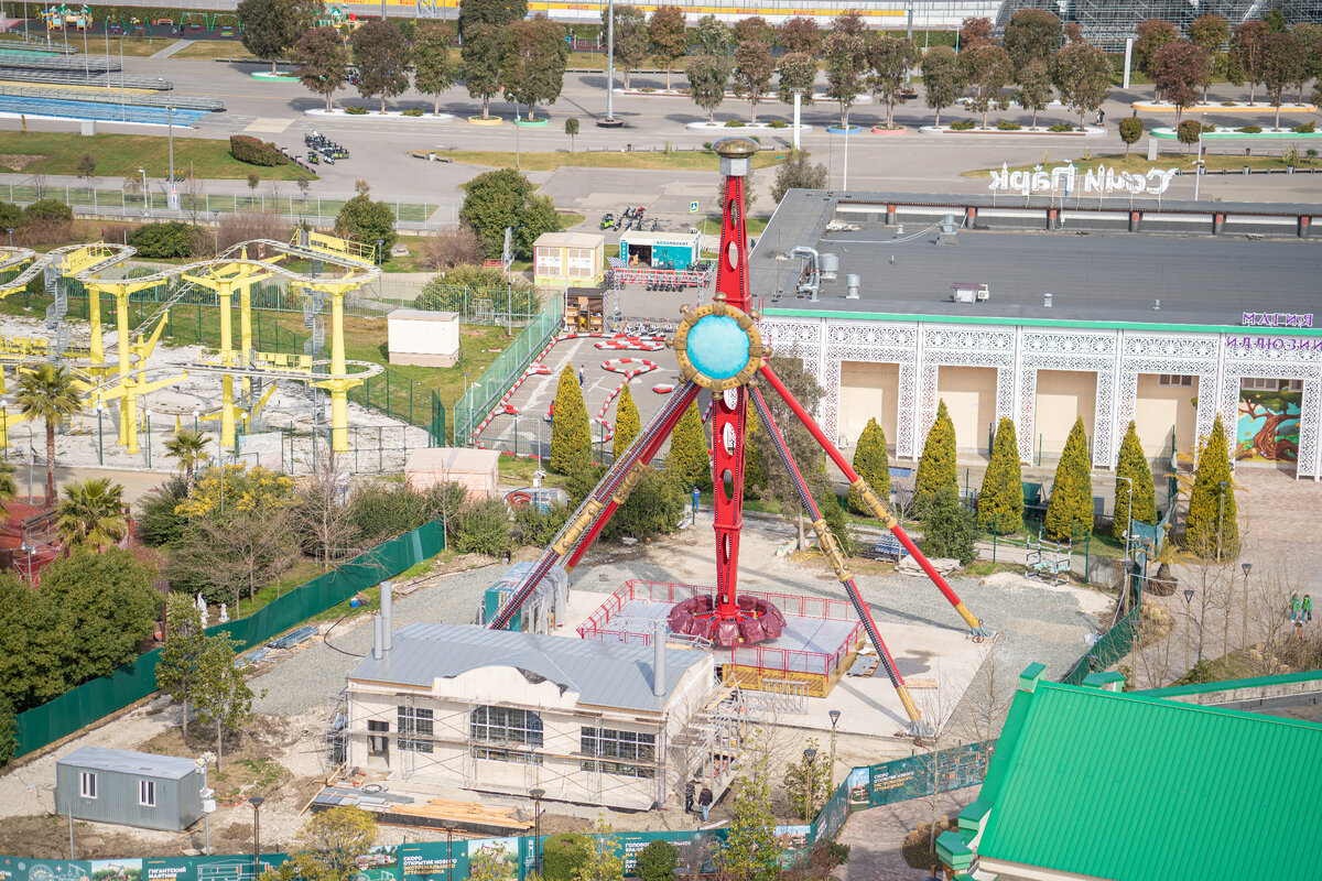 В апреле идут работы по установке, а в мае уже можно кататься!