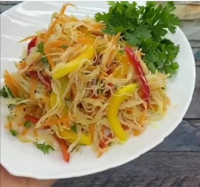 Салат по корейски.