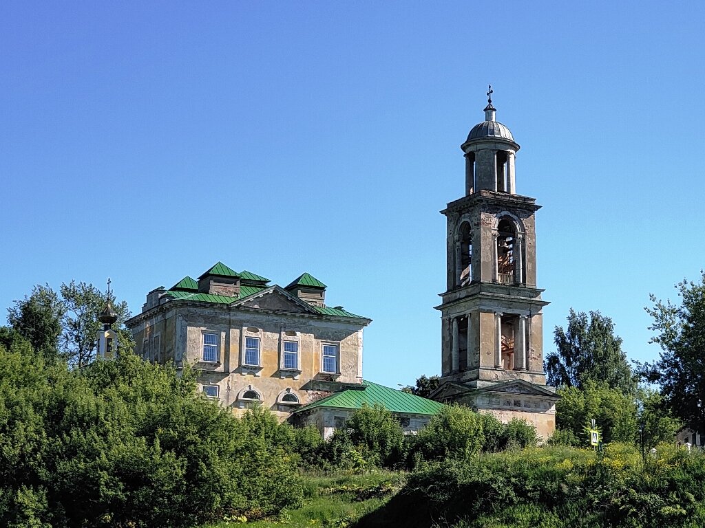 Что можно увидеть в старинном русском городе Старице, проплывая через нее  по Волге | мои дороги | Дзен