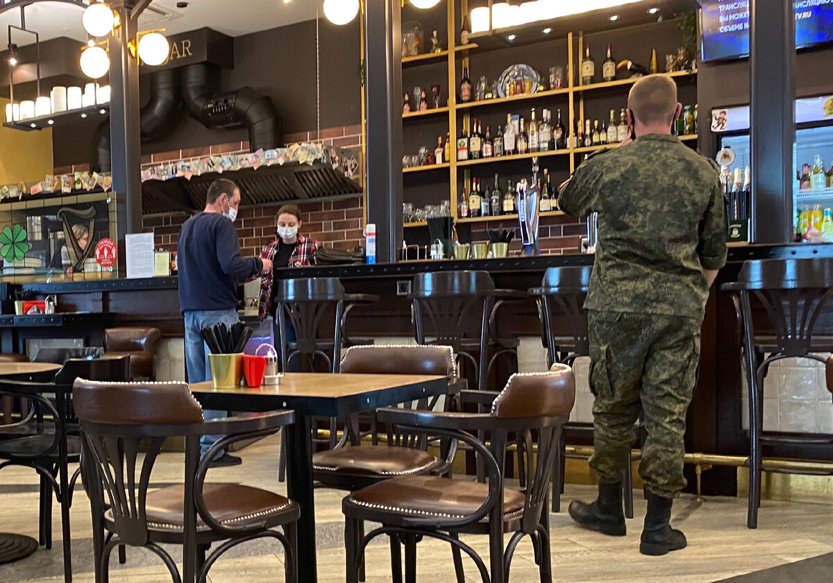 Пока ждали рейса... Фото носит иллюстративный характер. 