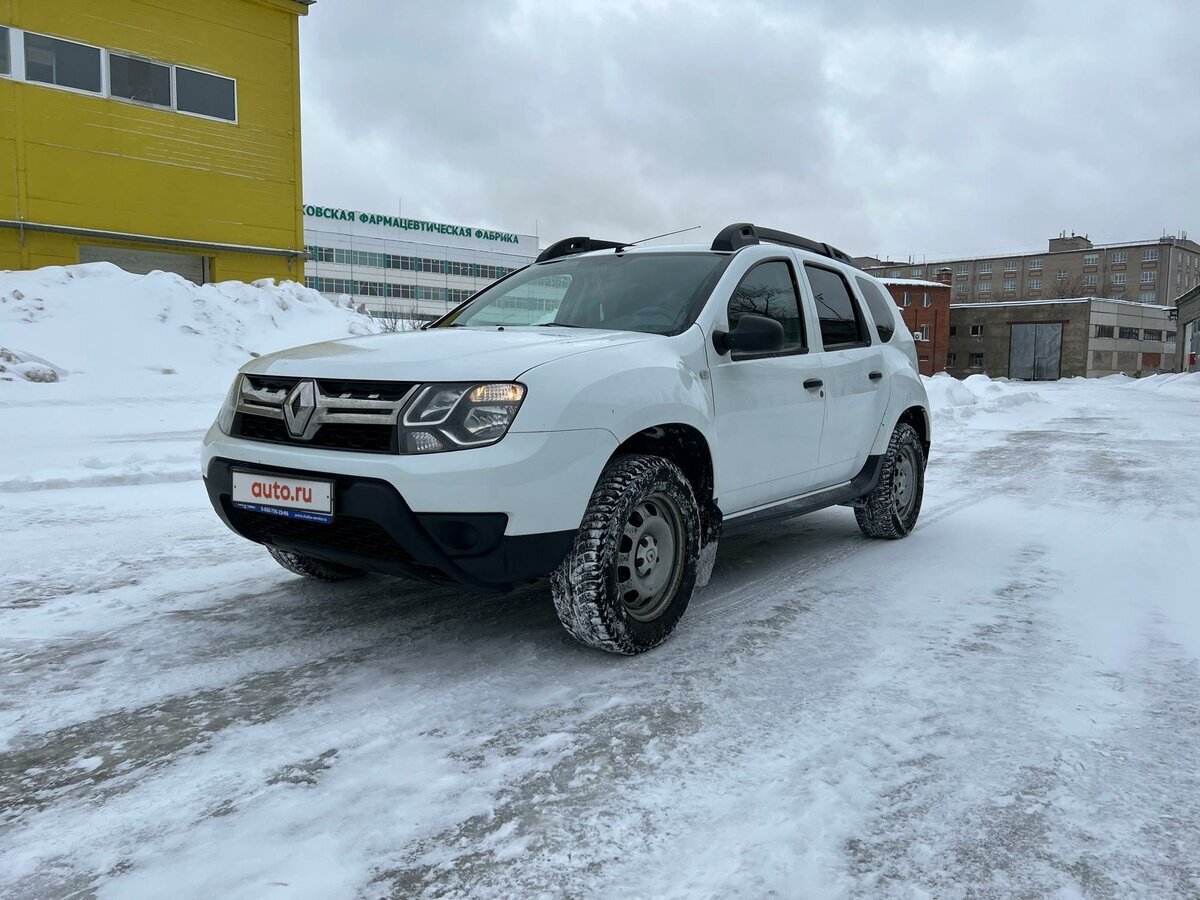 Renault Duster (фото с авто.ру)