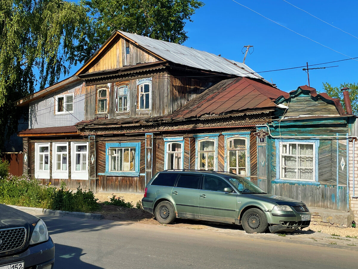 Деревянные дома старинного Арзамаса: от простых осевших и до красивых с  кружевной резьбой | Под зонтиком | Дзен