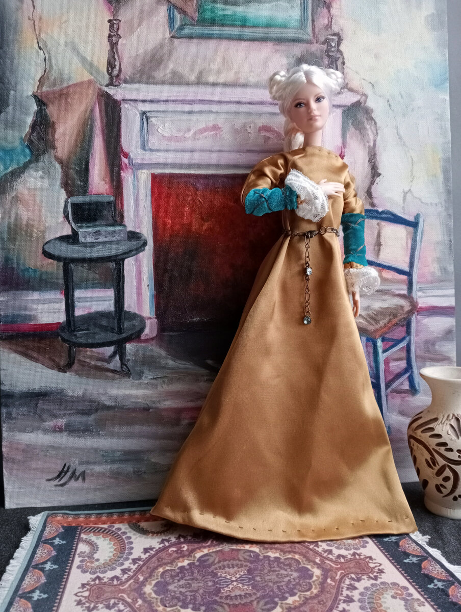 Девочка недавно проснулась и сейчас будет одеваться)