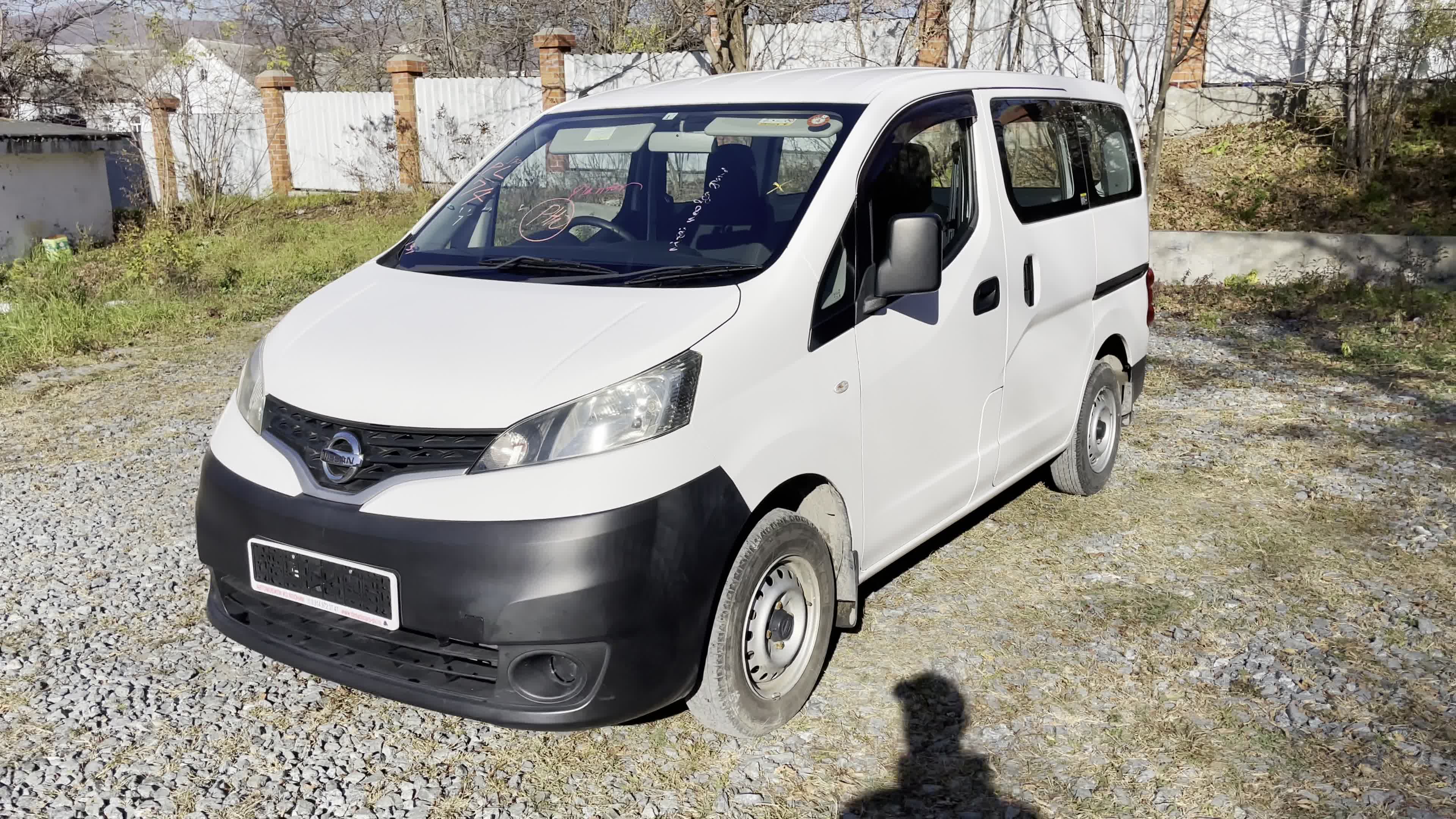 🚚 Грузопассажирский минивэн Nissan NV200 в кузове VM20, 🇯🇵 2016 год, 4  балла, 🛠 Комплектация DX