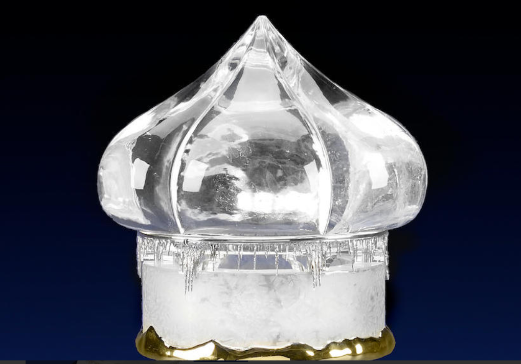 Деталь композиции - купол "луковка" из горного хрусталя