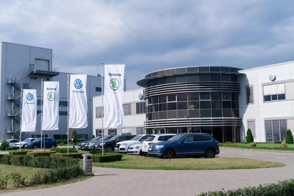 Завод Volkswagen. Источник фото - Яндекс картинки. 