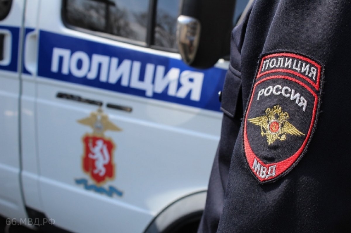    Свердловский полицейский обвиняется в получении взятки в крупном размере