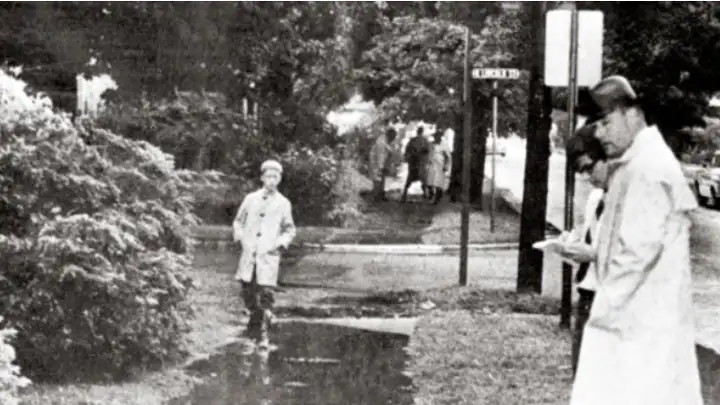 Улица, где был найден труп Кэрол