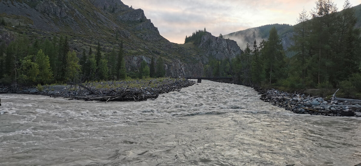 Река Чуя и начало подъёма